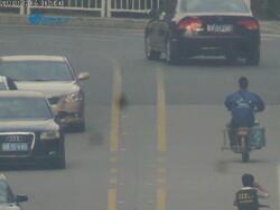 2000米看車牌號(hào)碼